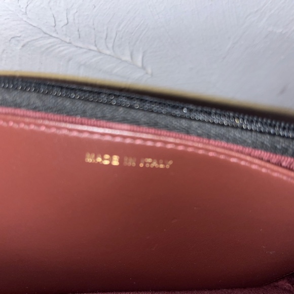 Chanel Classic Wallet On Chain (black caviar with gold hardware) // 2023 - Picture 6 of 10